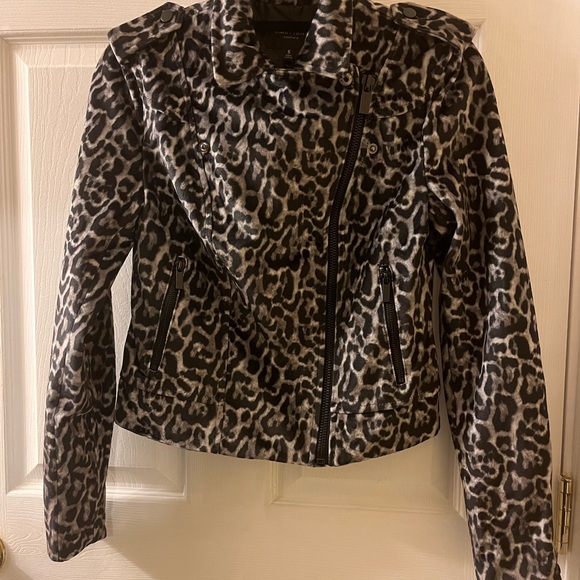 Romeo and Juliet couture Zebra moto Jacket - Picture 7 of 8